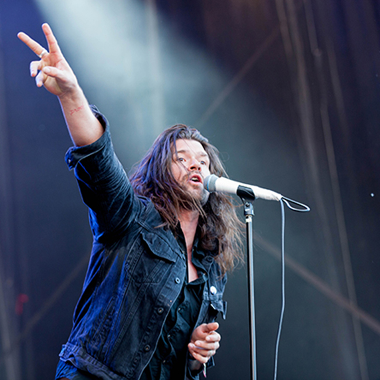 Slam Dunk 2015 photos of Taking Back Sunday and You Me At Six